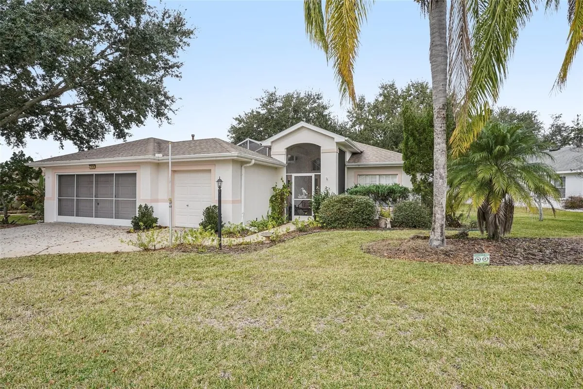 Property Slideshow image 1 of 33 | 4636 glen coe st, Leesburg, FL, 34748