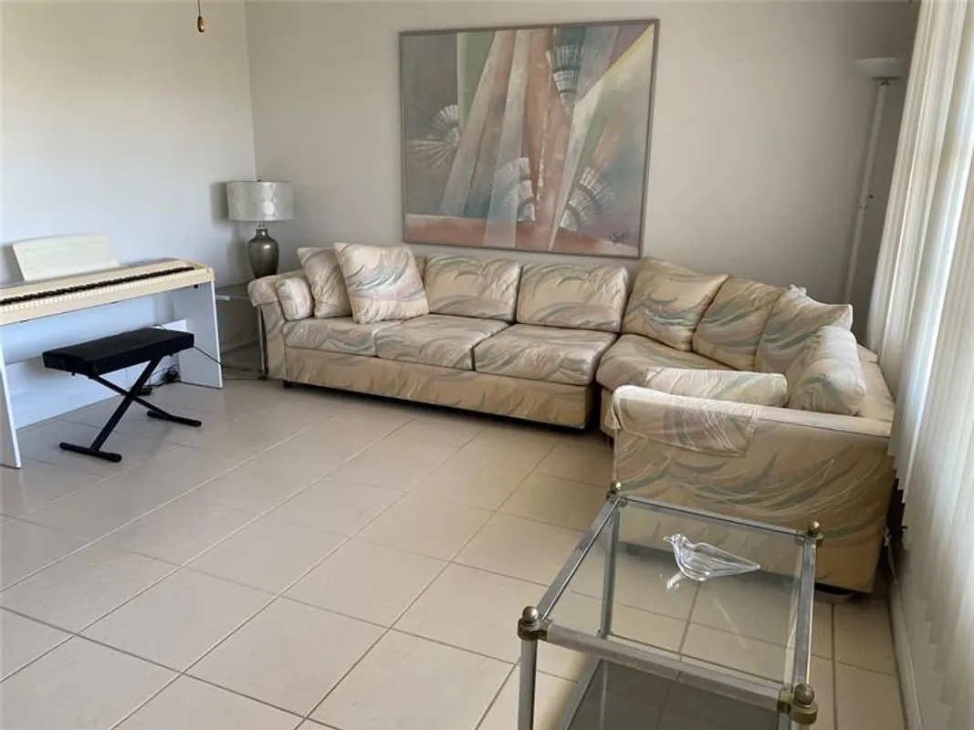 Property Slideshow image 1 of 49 | 4047 cambridge c # 4047, Deerfield Beach, FL, 33442