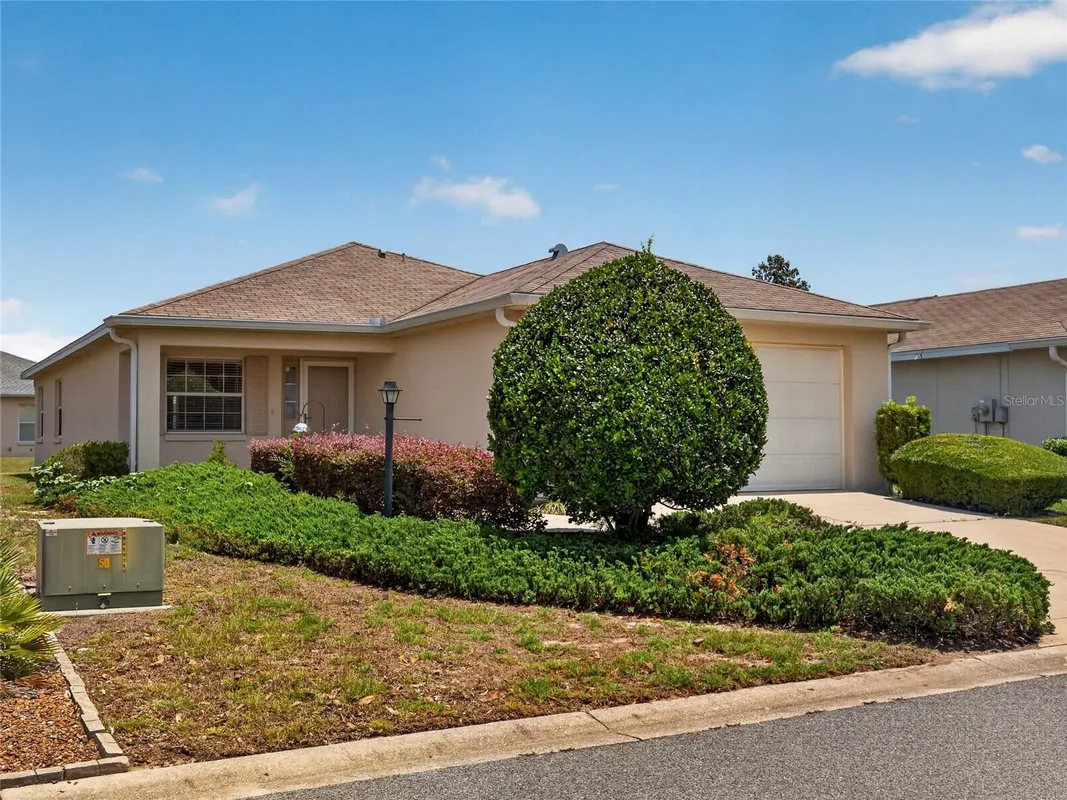 Property Slideshow image 1 of 39 | 9735 sw 92nd place rd, Ocala, FL, 34481