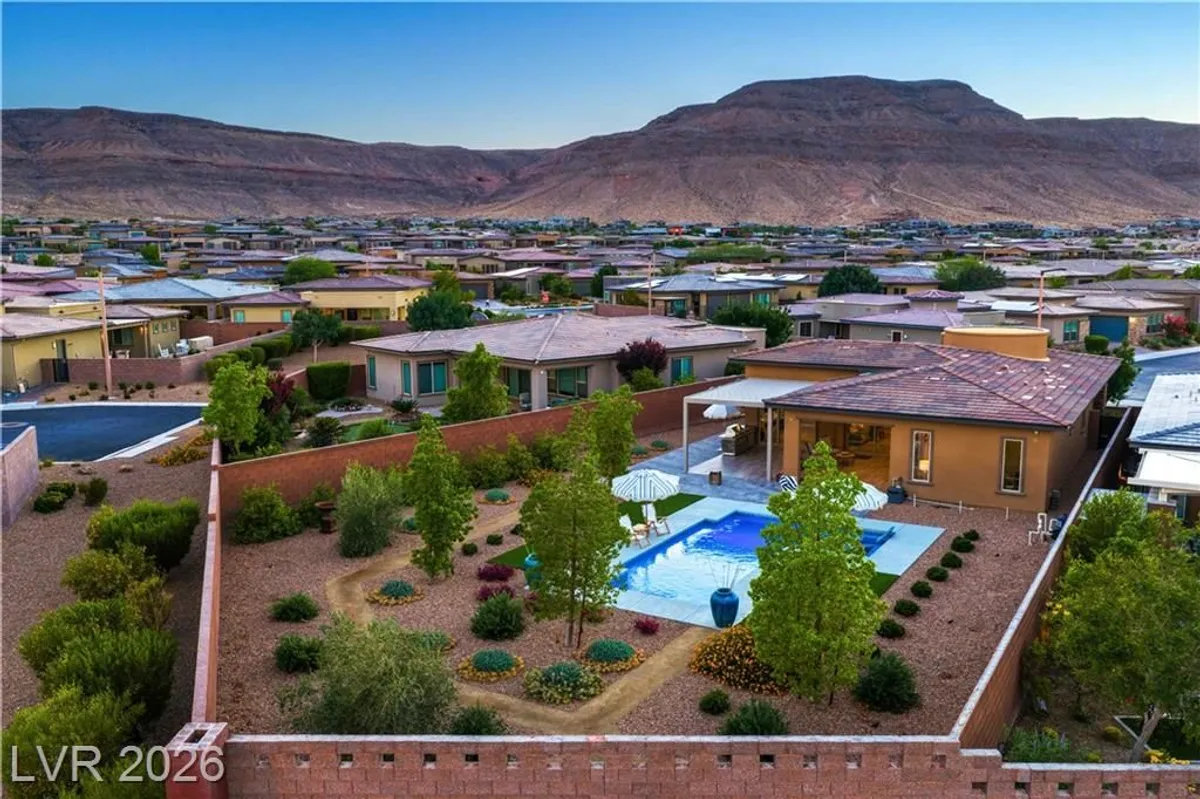 Property Slideshow image 1 of 88 | 6720 iron square st, Las Vegas, NV, 89148