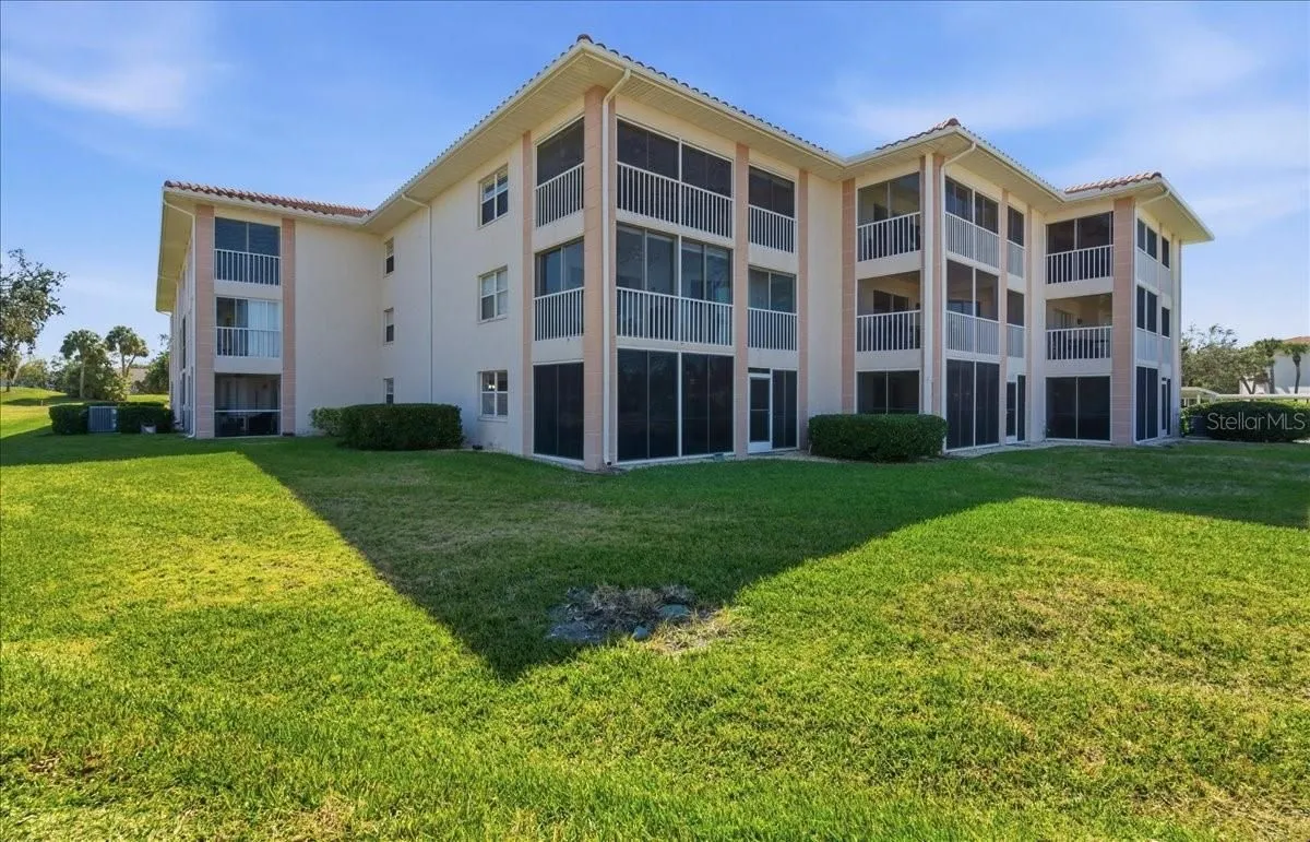 Property Slideshow image 1 of 55 | 6505 stone river rd 103, Bradenton, FL, 34203