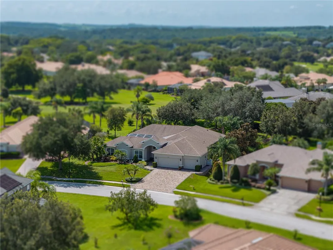 Property Slideshow image 1 of 85 | 13216 legends trl, Dade City, FL, 33525