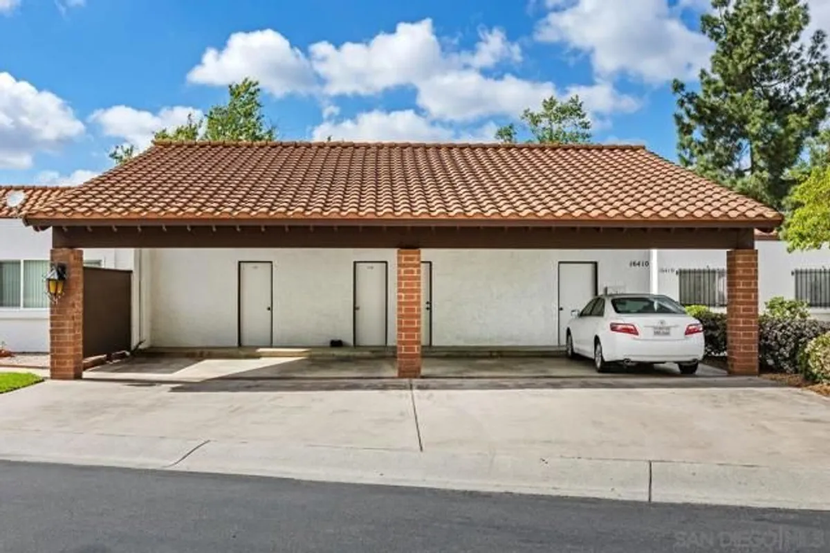 Property Slideshow image 1 of 45 | 16410 caminito vecinos 137, San Diego, CA, 92128