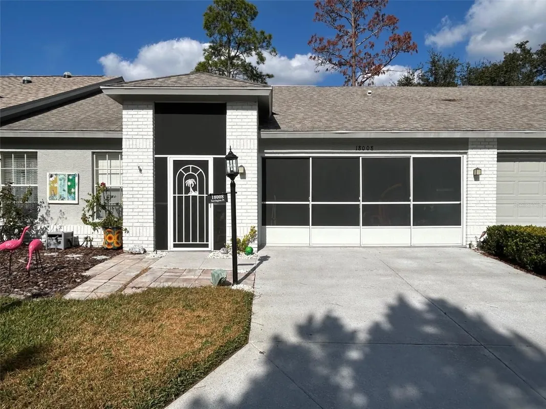 Property Slideshow image 1 of 42 | 18008 tarrington pl, Hudson, FL, 34667
