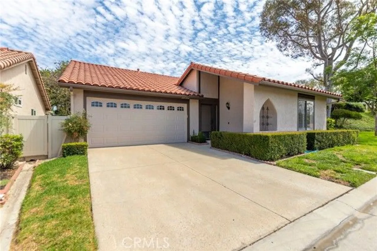 Property Slideshow image 1 of 32 | 28302 borgona, Mission Viejo, CA, 92692