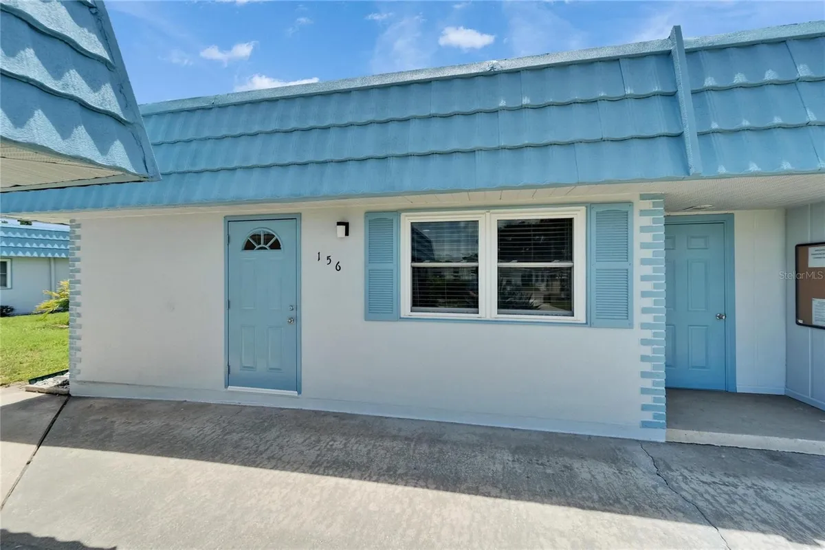 Property Slideshow image 1 of 32 | 302 andover pl s # g156, Sun City Center, FL, 33573