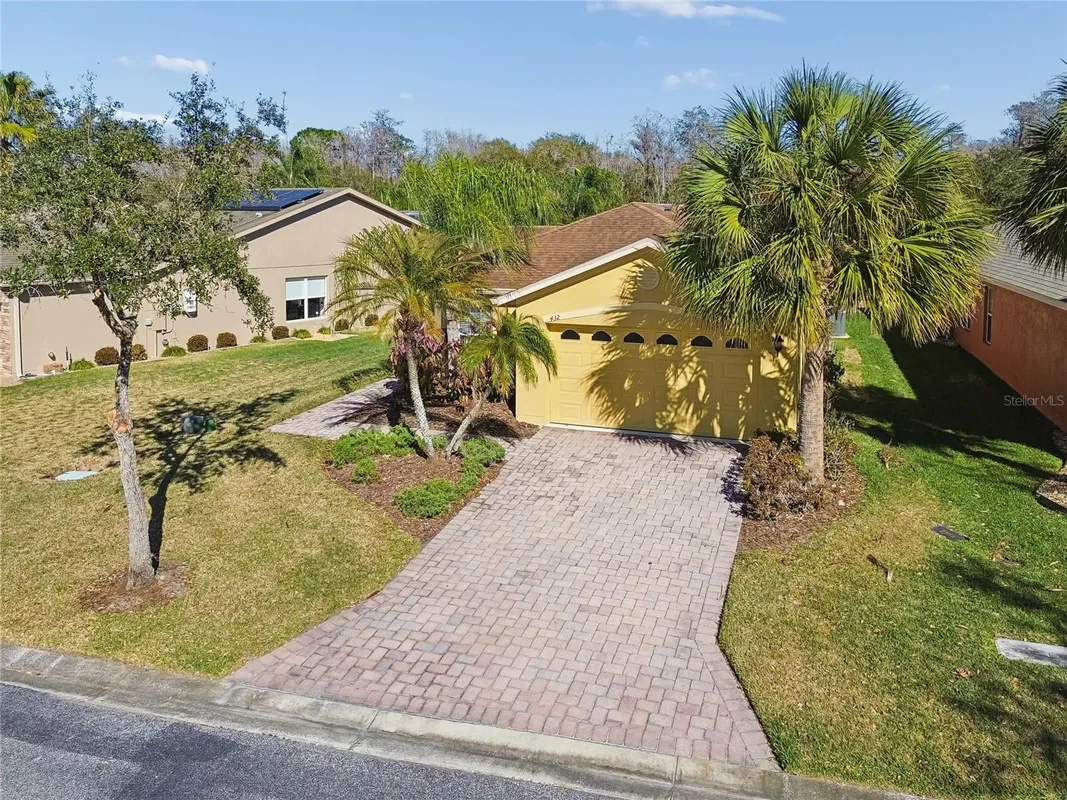 Property Slideshow image 1 of 59 | 432 grand canal dr, Kissimmee, FL, 34759