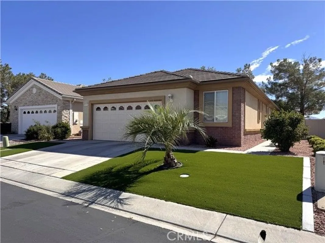 Property Slideshow image 1 of 24 | 11115 sun river ct, Apple Valley, CA, 92308