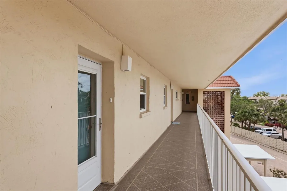 Property Slideshow image 1 of 58 | 1215 s portofino dr 406, Sarasota, FL, 34242