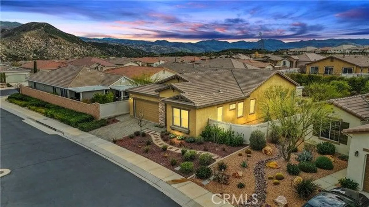 Property Slideshow image 1 of 43 | 381 nesting bird, Beaumont, CA, 92223