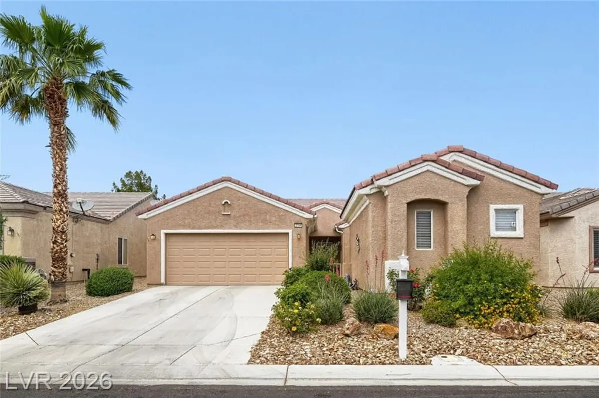 Property Slideshow image 1 of 39 | 2304 carrier dove way, North Las Vegas, NV, 89084