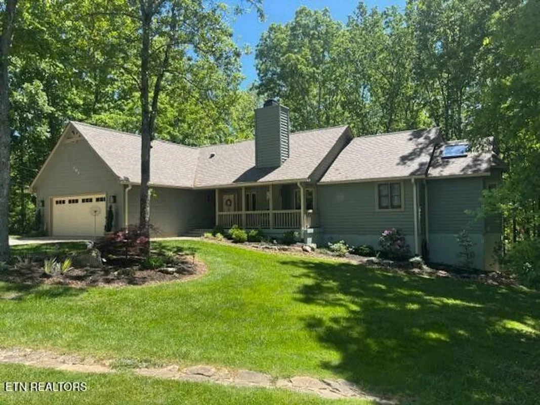 Property Slideshow image 1 of 30 | 101 hilton ln, Crossville, TN, 38558