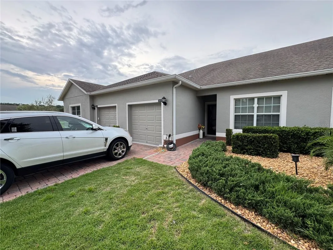 Property Slideshow image 1 of 31 | 3641 solana cir b, Clermont, FL, 34711