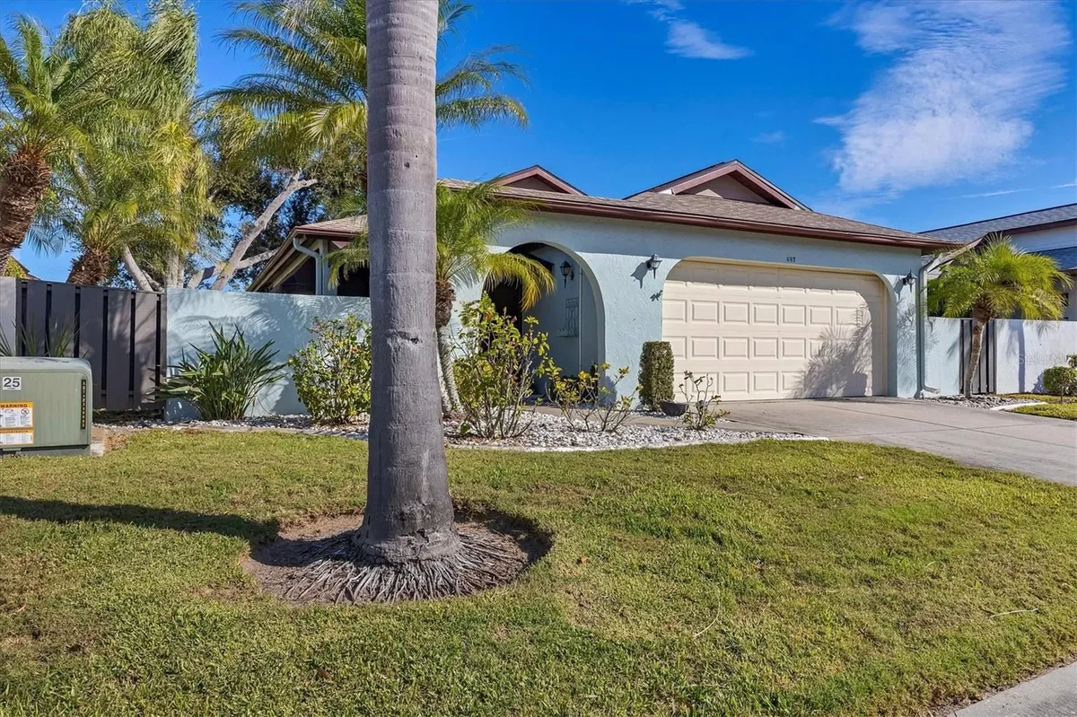 Property Slideshow image 1 of 56 | 687 linden dr, Englewood, FL, 34223