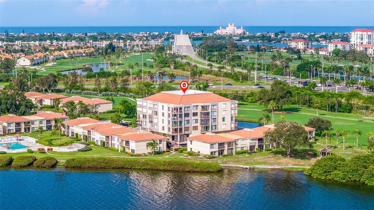 Property Slideshow image 1 of 50 | 6104 palma del mar blvd s apt 404, Saint Petersburg, FL, 33715