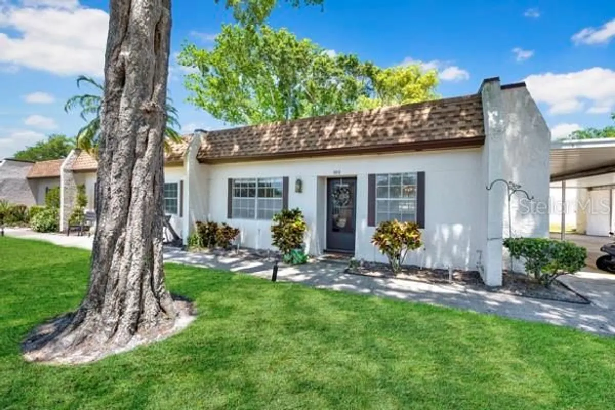 Property Slideshow image 1 of 36 | 3113 mission grove dr 3113, Palm Harbor, FL, 34684