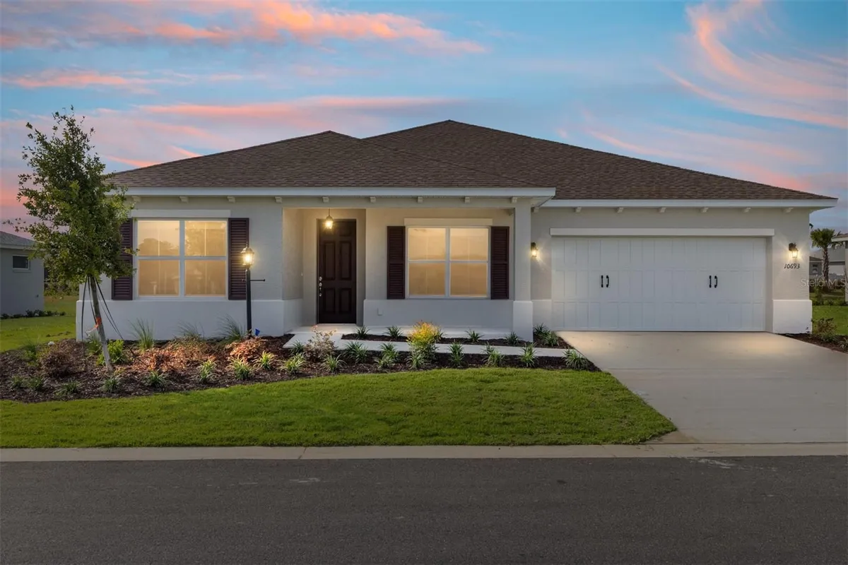 Property Slideshow image 1 of 40 | 10693 sw 102nd ln, Ocala, FL, 34481