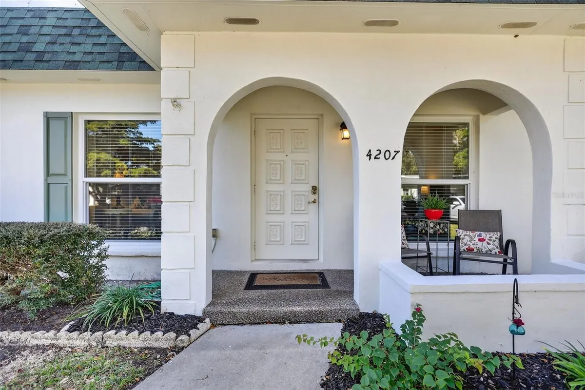 Property Slideshow image 1 of 52 | 4207 34th avenue dr 4207, Bradenton, FL, 34205