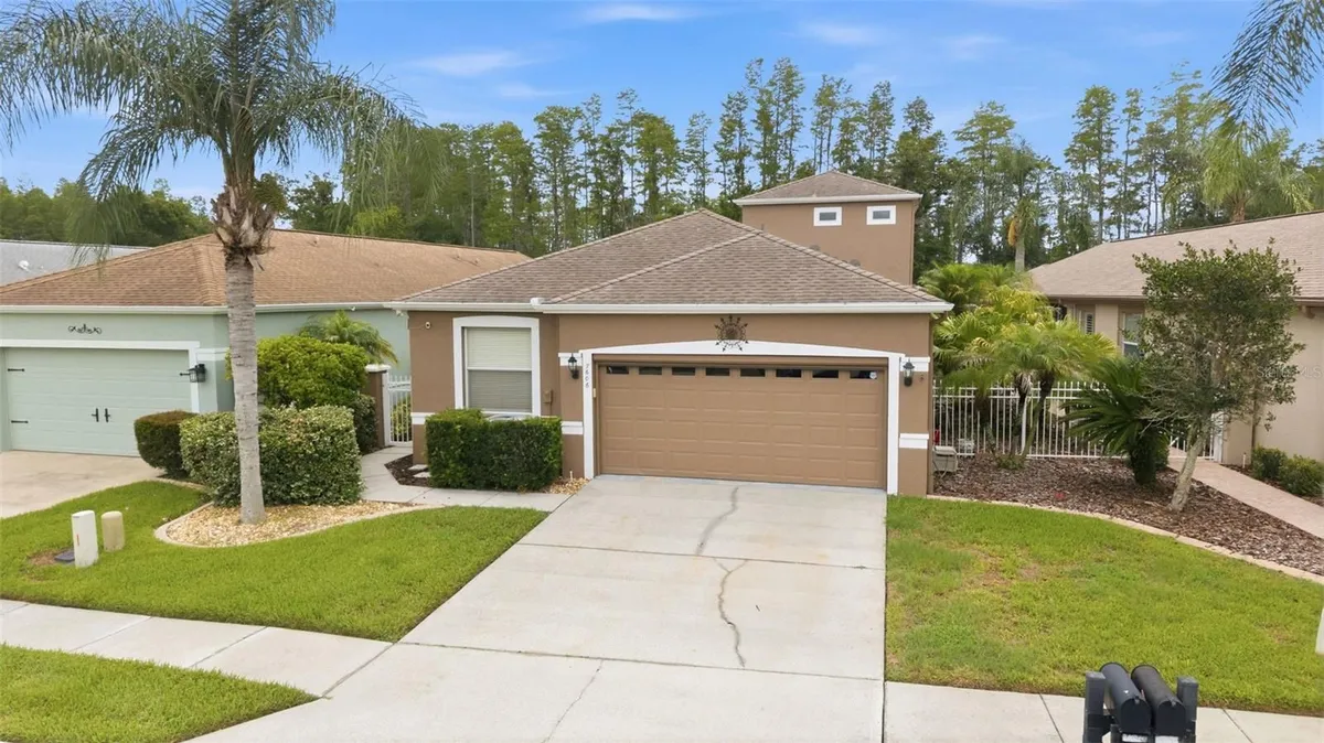 Property Slideshow image 1 of 46 | 7606 berna ln, Land O Lakes, FL, 34637
