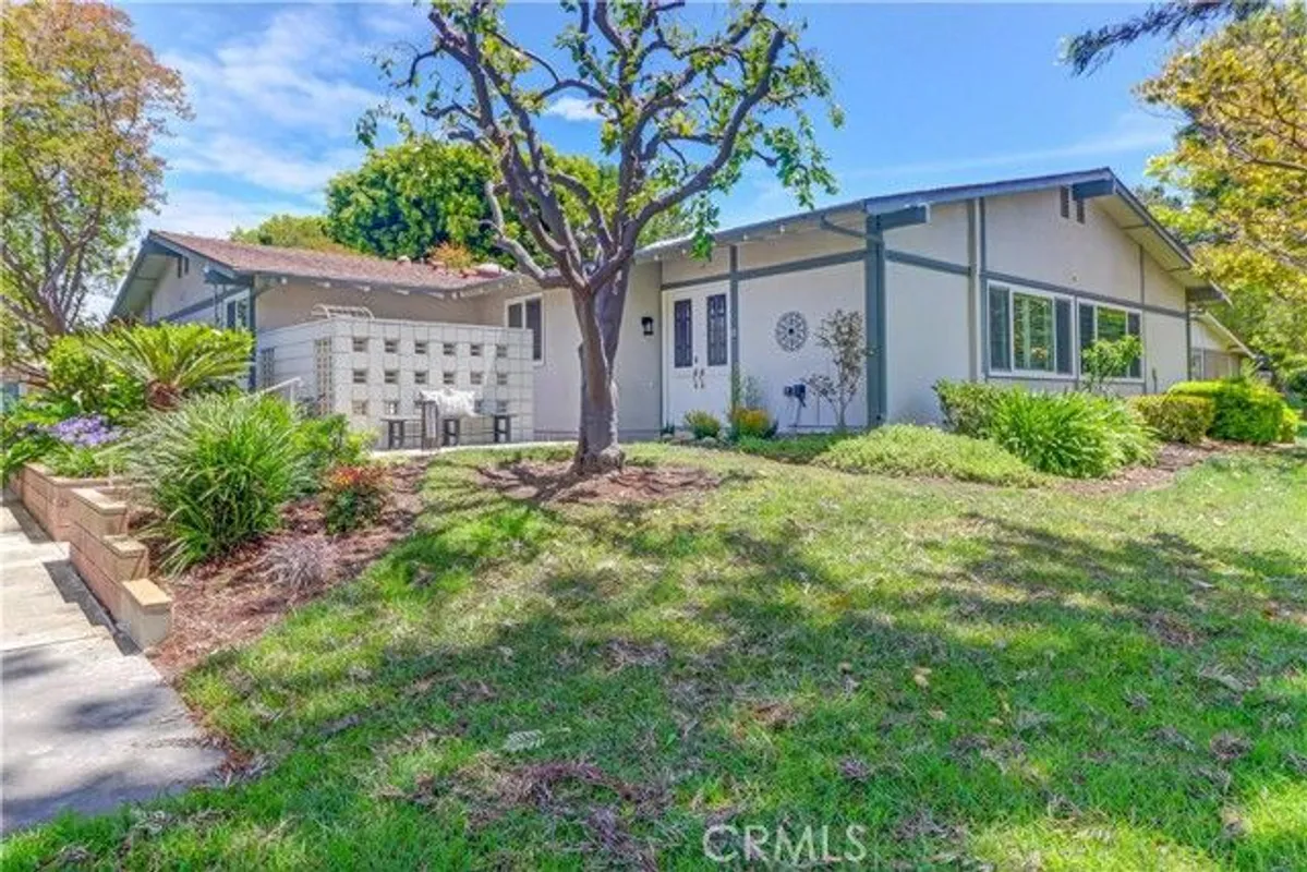 Property Slideshow image 1 of 47 | 252 calle aragon b, Laguna Woods, CA, 92637