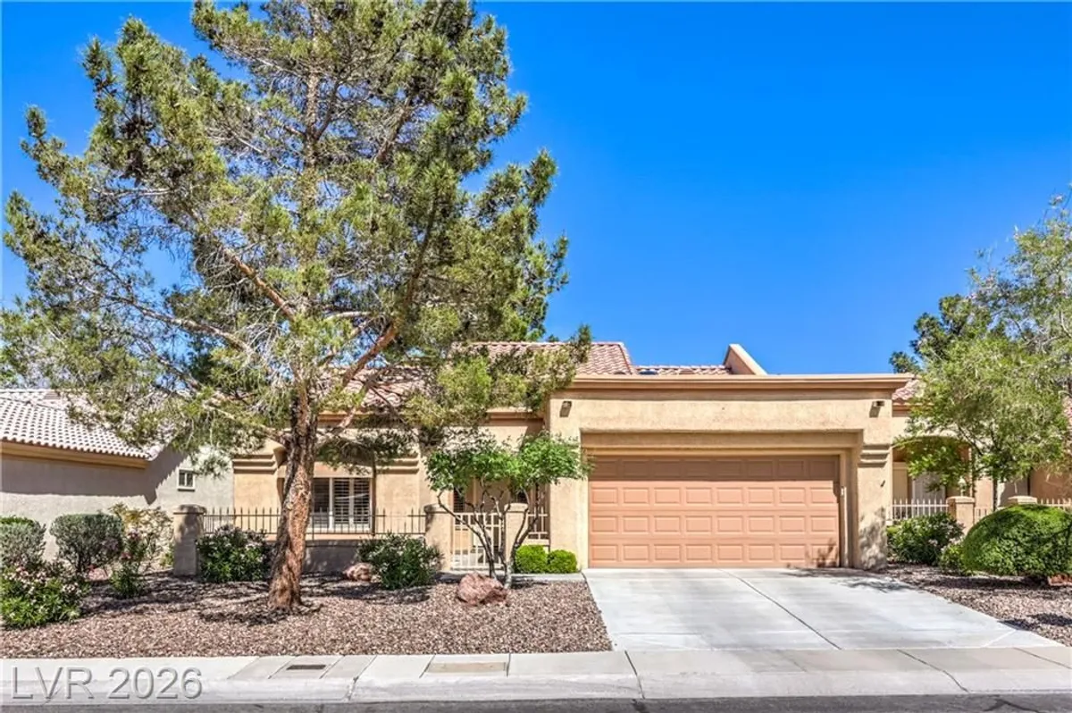 Property Slideshow image 1 of 32 | 2330 spring water dr, Las Vegas, NV, 89134