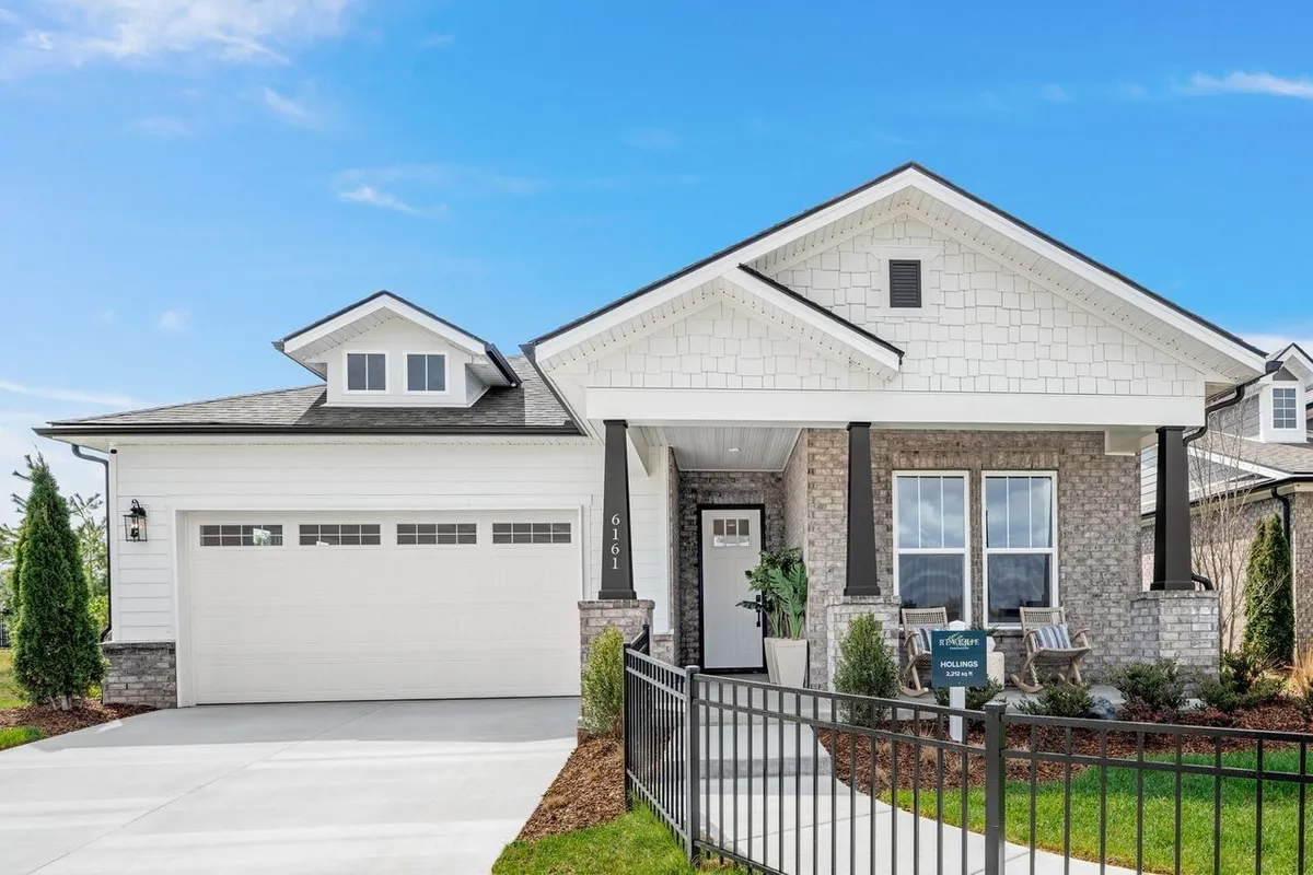 Property Slideshow image 1 of 39 | 6161 binns ln, Hermitage, TN, 37076