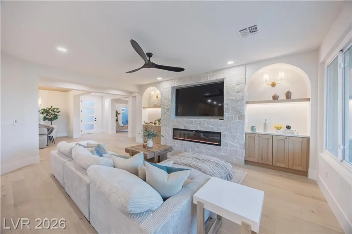 Property Slideshow image 1 of 92 | 4539 atlantico st, Las Vegas, NV, 89135