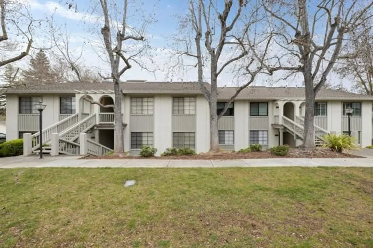 Property Slideshow image 1 of 23 | 5208 cribari hls, San Jose, CA, 95135