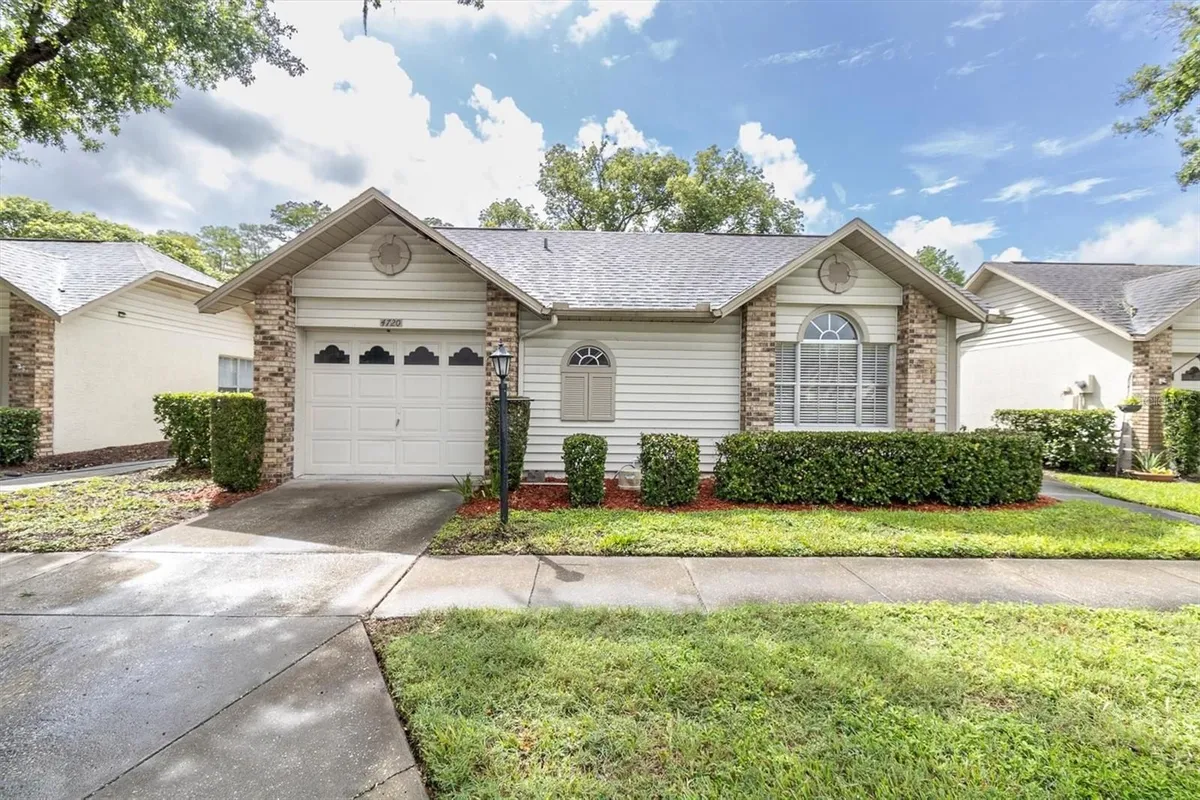 Property Slideshow image 1 of 38 | 4720 sheffield dr # 4720, New Port Richey, FL, 34655