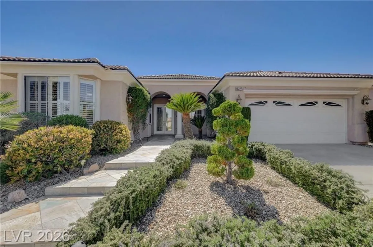 Property Slideshow image 1 of 62 | 10227 donde ave, Las Vegas, NV, 89135