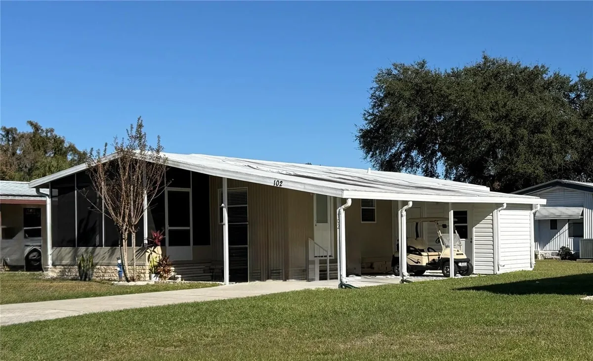 Property Slideshow image 1 of 10 | 102 robin ln, Wildwood, FL, 34785