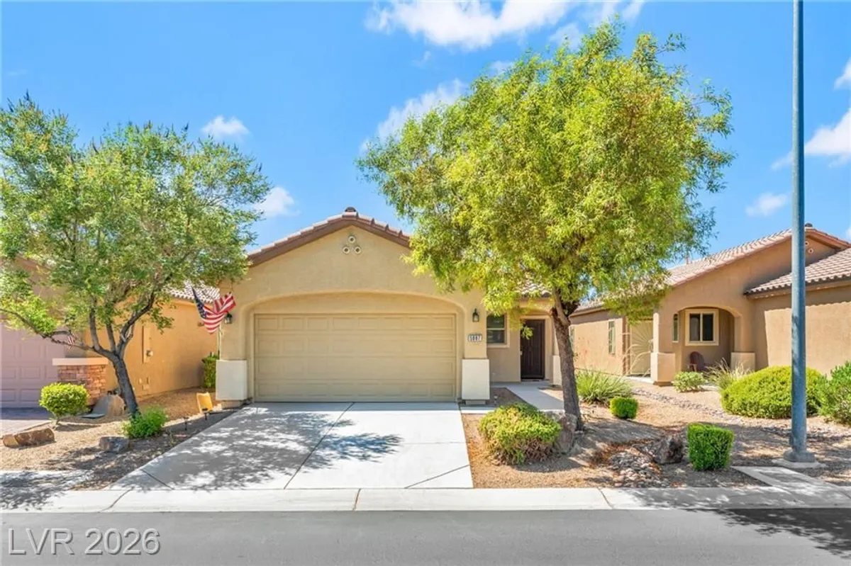 Property Slideshow image 1 of 36 | 5887 corbin ave, Las Vegas, NV, 89122