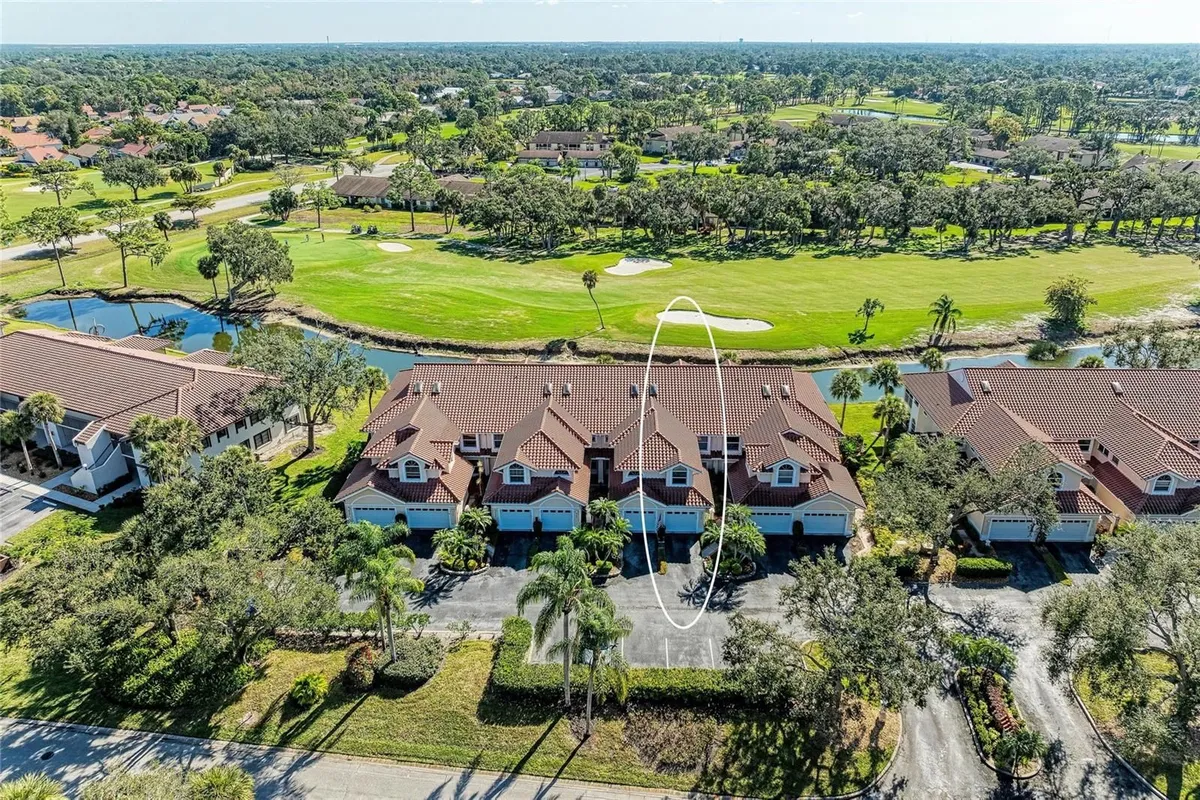 Property Slideshow image 1 of 53 | 5588 golf pointe dr 1, Sarasota, FL, 34243