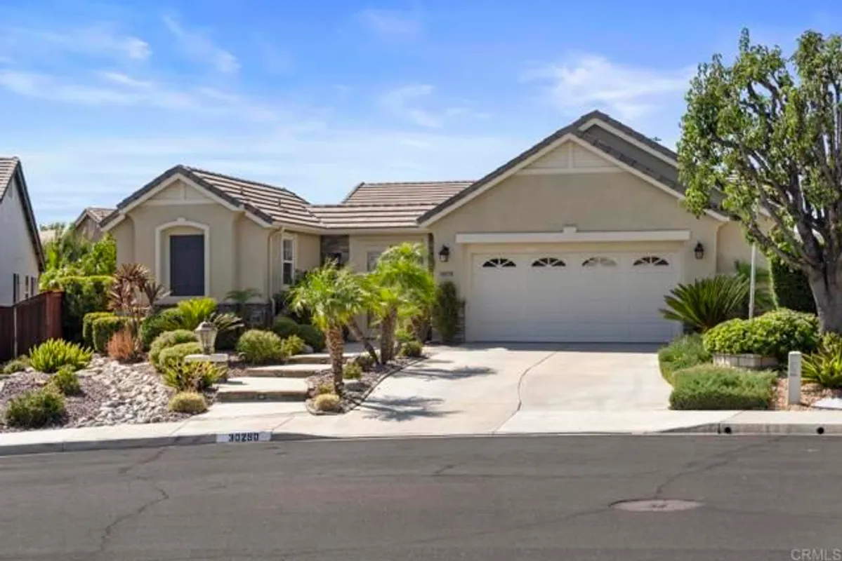 Property Slideshow image 1 of 61 | 30290 carmenet cir, Murrieta, CA, 92563