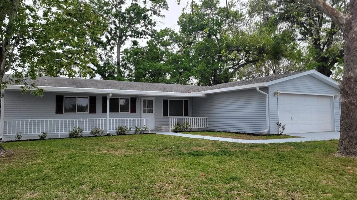 Property Slideshow image 1 of 15 | 10957 sw 63rd ave, Ocala, FL, 34476