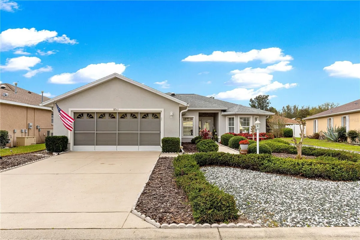 Property Slideshow image 1 of 19 | 8061 sw 81st loop, Ocala, FL, 34476