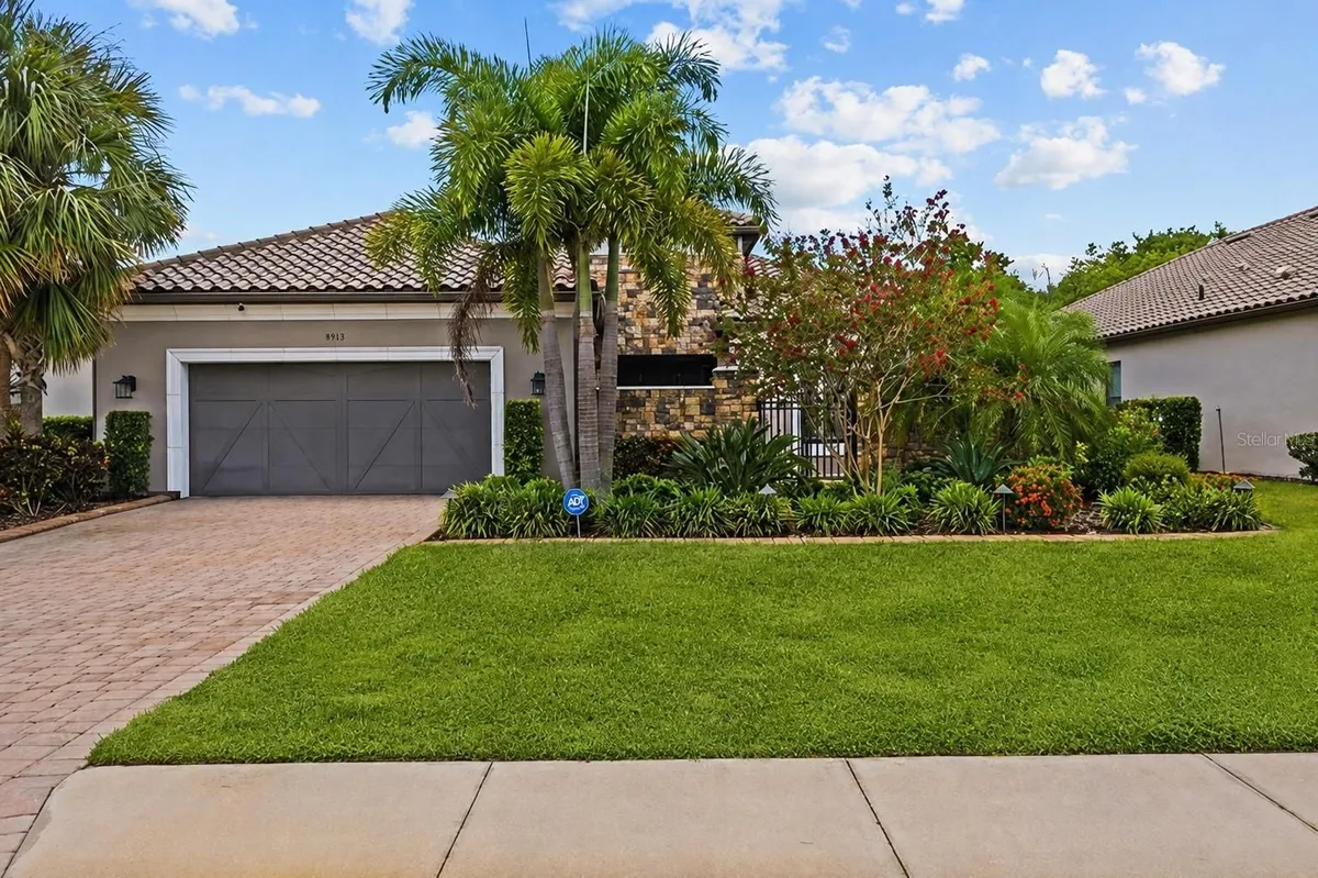 Property Slideshow image 1 of 46 | 9913 wicker park pl, Palmetto, FL, 34221