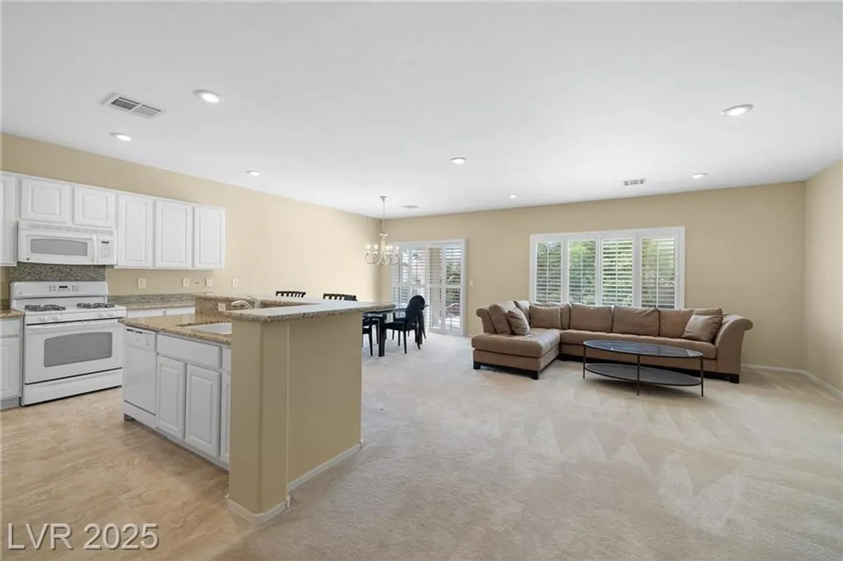 Property Slideshow image 1 of 39 | 2360 aztec ruin way, Henderson, NV, 89044