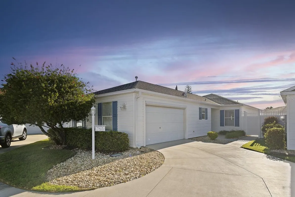 Property Slideshow image 1 of 37 | 2053 duval ct, The Villages, FL, 32162