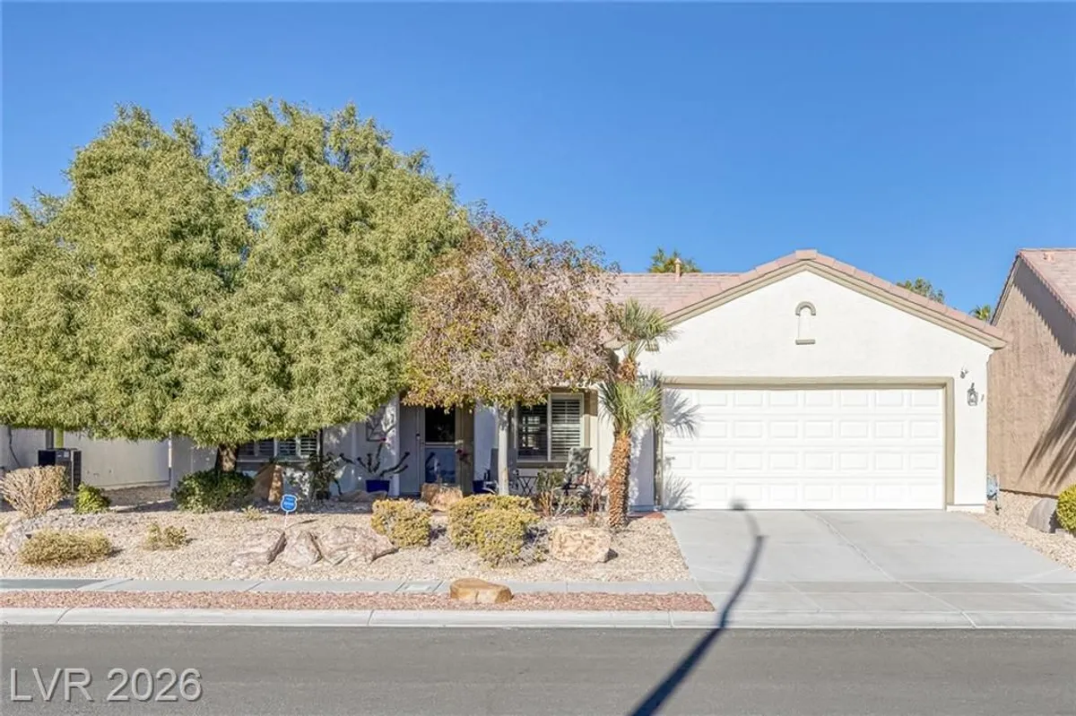Property Slideshow image 1 of 28 | 7457 widewing dr, North Las Vegas, NV, 89084