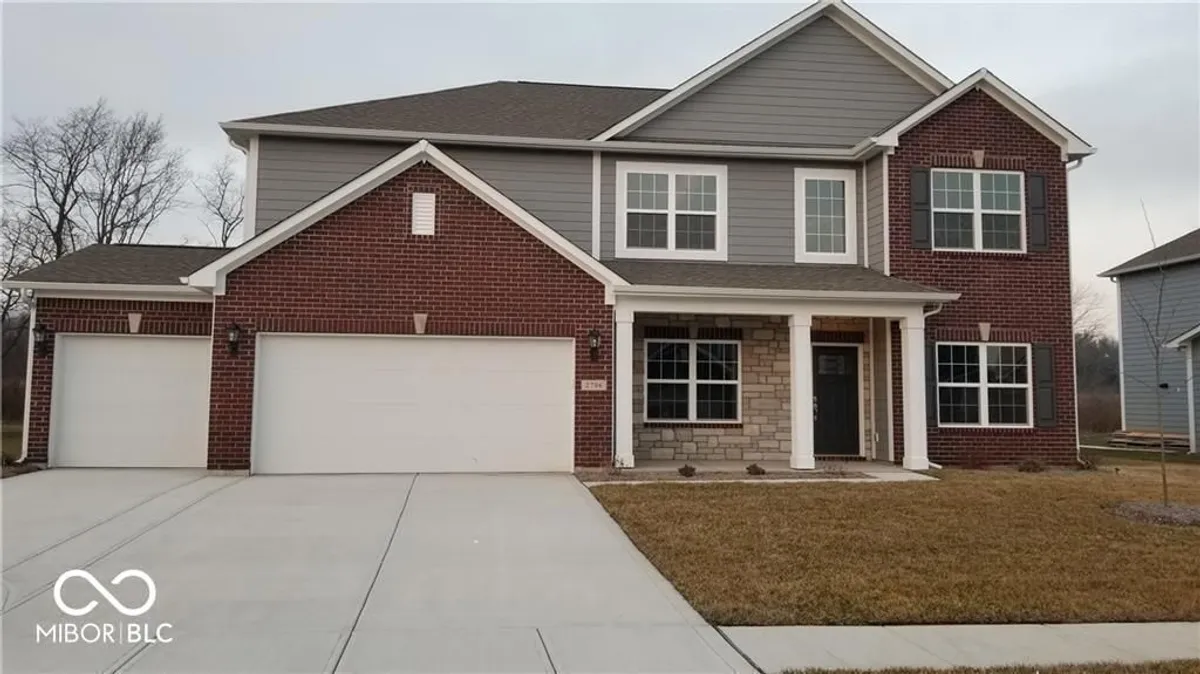 Property Slideshow image 1 of 35 | 2796 halfaker way, Greenwood, IN, 46143