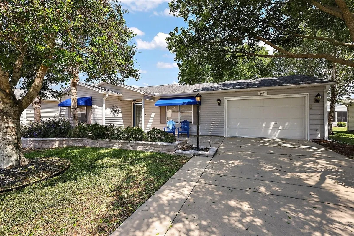 Property Slideshow image 1 of 34 | 2003 cordero ct, The Villages, FL, 32159