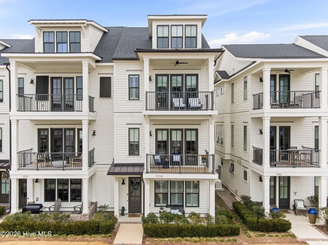 Property Slideshow image 1 of 50 | 3539 watercraft ferry ave, Wilmington, NC, 28412