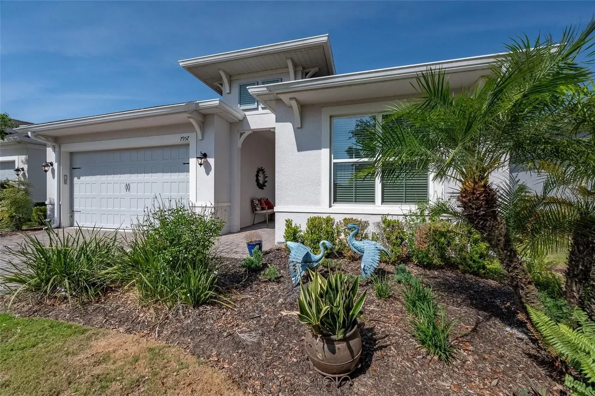Property Slideshow image 1 of 62 | 7957 hanson bay pl, Kissimmee, FL, 34747