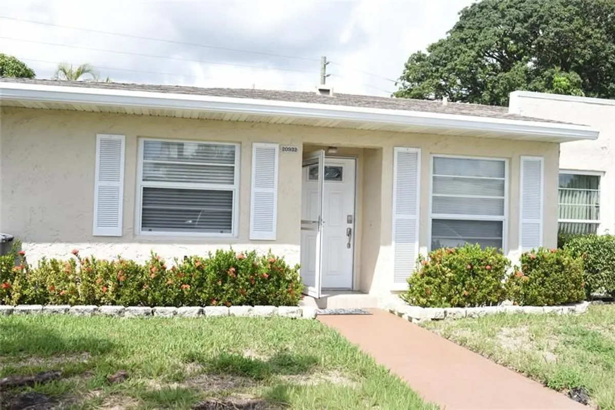 Property Slideshow image 1 of 34 | 20932 sedgewick dr # 400, Boca Raton, FL, 33433