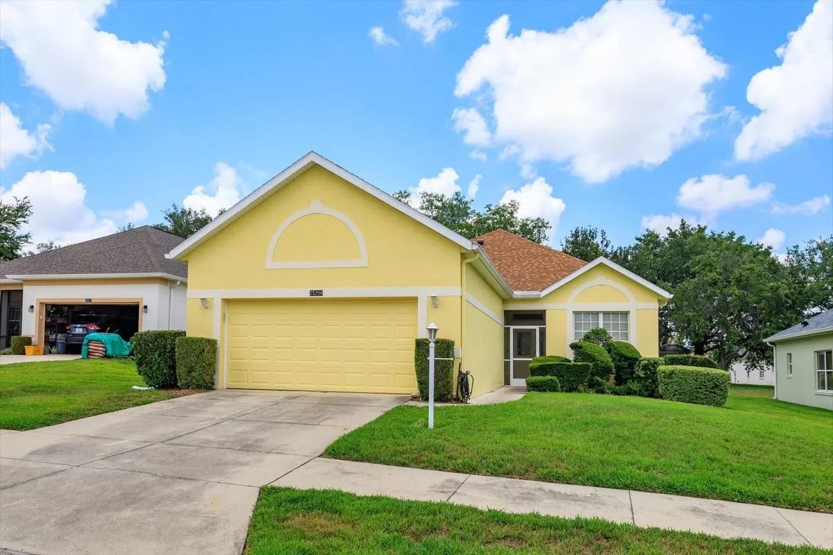 Property Slideshow image 1 of 39 | 25206 ormond ct, Leesburg, FL, 34748