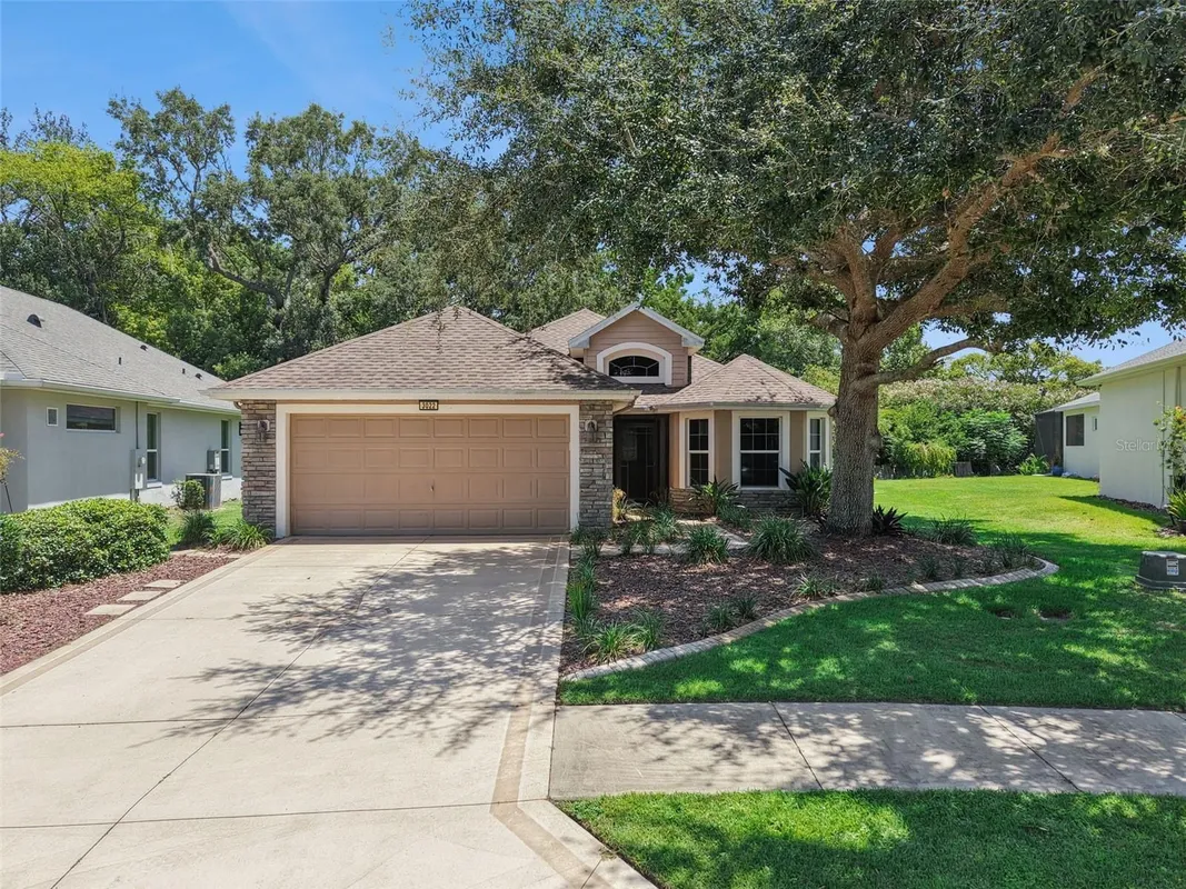 Property Slideshow image 1 of 79 | 3022 new haven pl, Mount Dora, FL, 32757