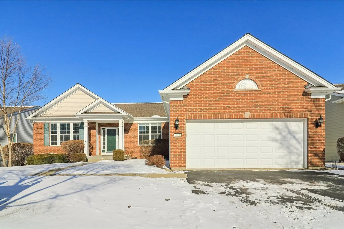 Property Slideshow image 1 of 46 | 3806 ogden ln, Mundelein, IL, 60060