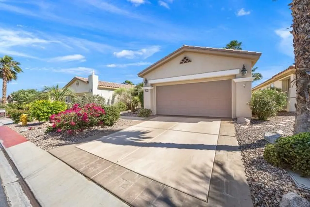 Property Slideshow image 1 of 35 | 80265 avenida linda vis, Indio, CA, 92203