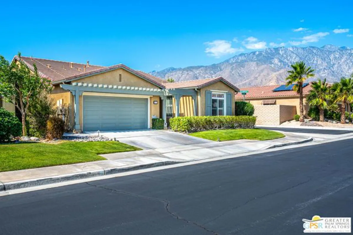 Property Slideshow image 1 of 61 | 1251 solana trl, Palm Springs, CA, 92262